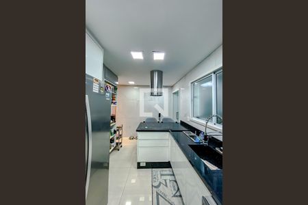Cozinha de apartamento à venda com 2 quartos, 200m² em Vila Invernada, São Paulo