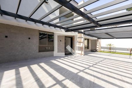 Garagem de casa à venda com 5 quartos, 520m² em Cidade Ademar, São Paulo