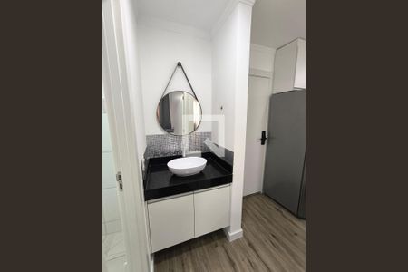 Banheiro de apartamento para alugar com 2 quartos, 36m² em Várzea da Barra Funda, São Paulo
