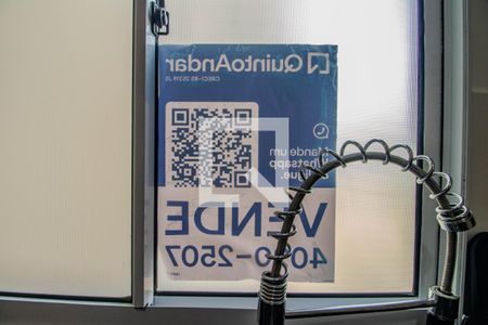 Plaquinha de apartamento à venda com 2 quartos, 41m² em Mário Quintana, Porto Alegre