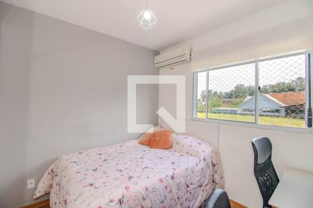 Quarto 1 de apartamento à venda com 2 quartos, 41m² em Mário Quintana, Porto Alegre