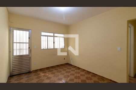 Sala de casa para alugar com 2 quartos, 100m² em Jardim Popular, São Paulo