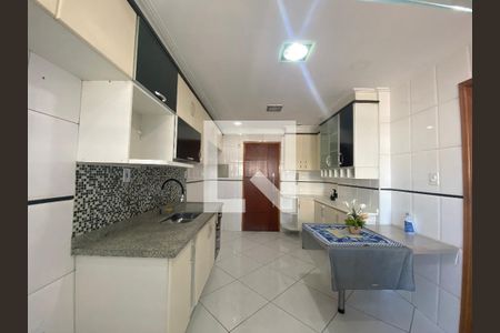 Cozinha de apartamento à venda com 3 quartos, 128m² em Vila da Penha, Rio de Janeiro