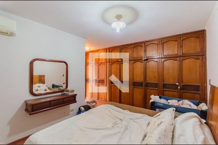 Suíte 1 de casa à venda com 4 quartos, 200m² em Ipiranga, São Paulo