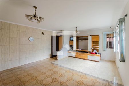 Sala de casa à venda com 4 quartos, 200m² em Ipiranga, São Paulo