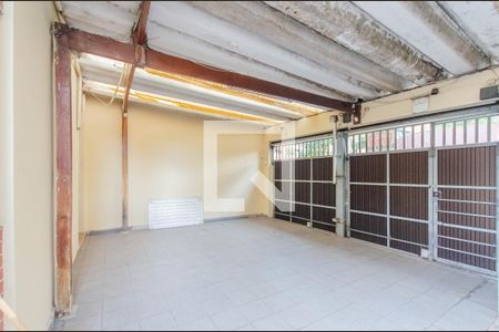 Garagem de casa à venda com 4 quartos, 200m² em Ipiranga, São Paulo