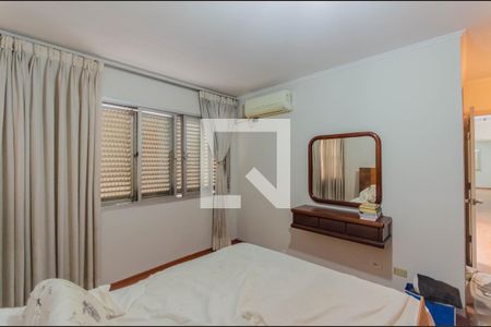 Suíte 1 de casa à venda com 4 quartos, 200m² em Ipiranga, São Paulo