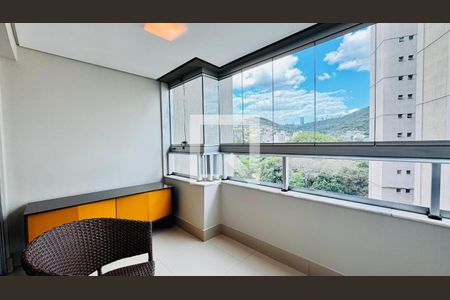 Apartamento à venda com 3 quartos, 89m² em Estoril, Belo Horizonte