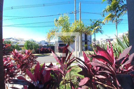 Vista da sala de casa de condomínio à venda com 4 quartos, 300m² em Swiss Park, Campinas