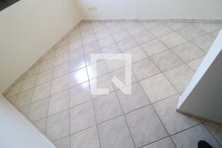 Quarto 1 de apartamento para alugar com 3 quartos, 87m² em Saraiva, Uberlândia