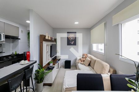 Sala/Cozinha de apartamento à venda com 1 quarto, 33m² em Vila Pierina, São Paulo