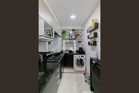 Sala/Cozinha de apartamento à venda com 1 quarto, 33m² em Vila Pierina, São Paulo