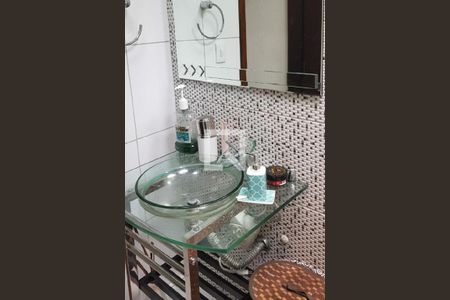 Casa à venda com 3 quartos, 173m² em Parque das Nações, Santo André