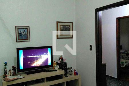 Casa à venda com 3 quartos, 214m² em Parque Oratório, Santo André