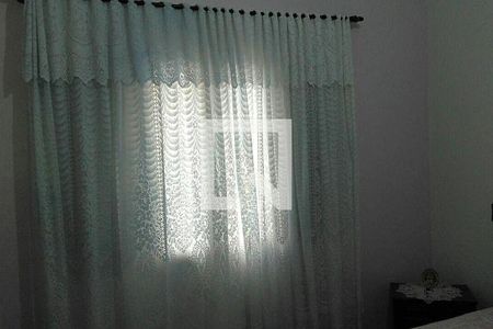 Casa à venda com 3 quartos, 214m² em Parque Oratório, Santo André