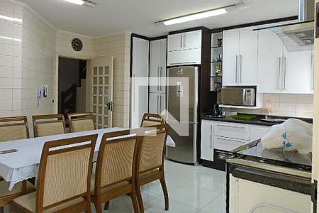 Casa à venda com 3 quartos, 120m² em Parque das Nações, Santo André