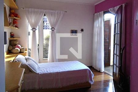 Casa à venda com 3 quartos, 120m² em Parque das Nações, Santo André