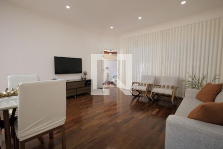 Sala de casa à venda com 2 quartos, 231m² em Vila Assunção, Santo André