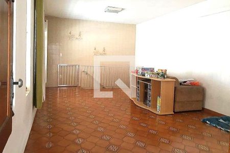 Casa à venda com 3 quartos, 200m² em Santa Maria, São Caetano do Sul