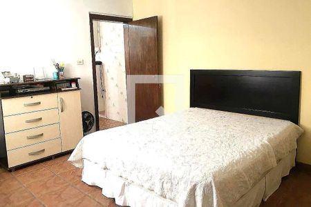 Casa à venda com 3 quartos, 200m² em Santa Maria, São Caetano do Sul