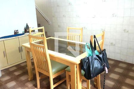 Casa à venda com 3 quartos, 200m² em Santa Maria, São Caetano do Sul