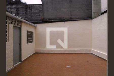 Casa à venda com 6 quartos, 300m² em Parque das Nações, Santo André