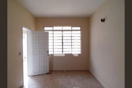 Casa à venda com 6 quartos, 300m² em Parque das Nações, Santo André