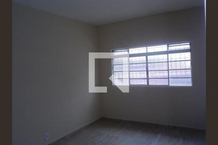 Casa à venda com 6 quartos, 300m² em Parque das Nações, Santo André