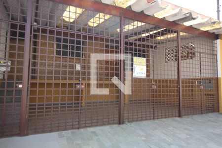 Casa à venda com 2 quartos, 126m² em Vila Scarpelli, Santo André