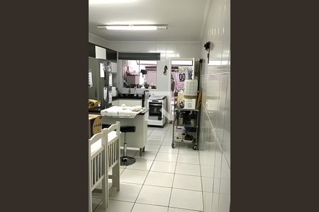 Casa à venda com 3 quartos, 110m² em Vila Linda, Santo André