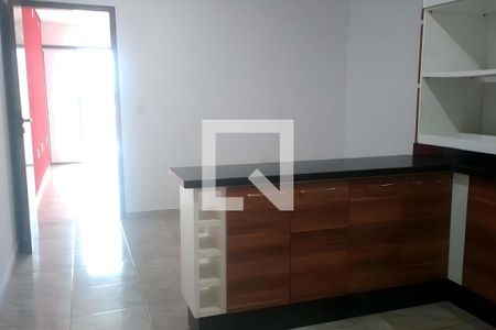 Casa à venda com 2 quartos, 125m² em Jardim Utinga, Santo André