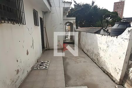 Casa à venda com 2 quartos, 210m² em Vila Claudio, Santo André