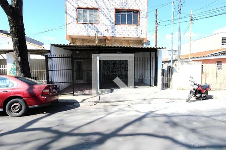Casa para alugar com 1 quarto, 330m² em Vila Alto de Santo Andre, Santo André