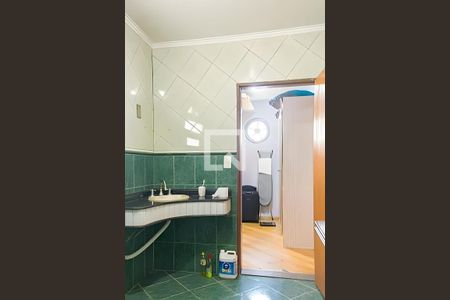 Casa à venda com 3 quartos, 283m² em Vila Vitória, Santo André