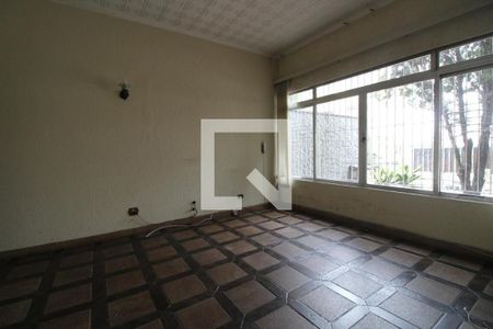 Casa à venda com 3 quartos, 210m² em Parque das Nações, Santo André