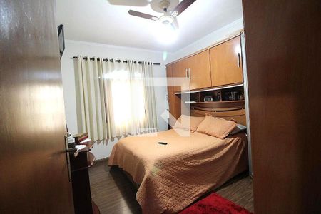 Casa à venda com 4 quartos, 129m² em Parque das Nações, Santo André