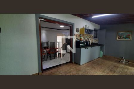 Casa à venda com 4 quartos, 210m² em Vila Metalúrgica, Santo André