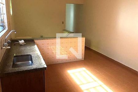 Casa à venda com 2 quartos, 480m² em Vila Helena, Santo André