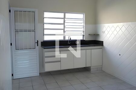 Casa à venda com 2 quartos, 240m² em Parque das Nações, Santo André