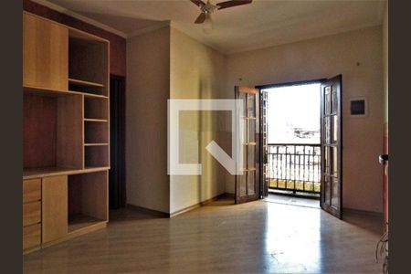 Casa à venda com 3 quartos, 260m² em Utinga, Santo André