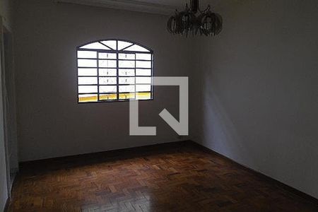Casa à venda com 5 quartos, 320m² em Jardim das Maravilhas, Santo André