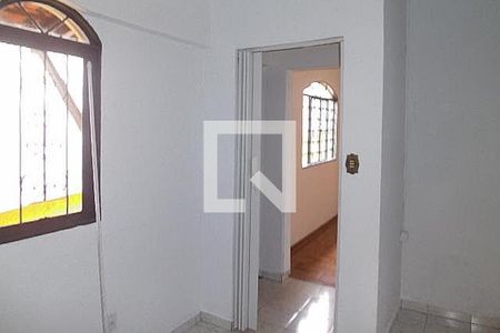 Casa à venda com 5 quartos, 320m² em Jardim das Maravilhas, Santo André