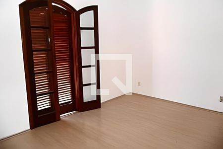 Casa à venda com 3 quartos, 138m² em Nova Petrópolis, São Bernardo do Campo