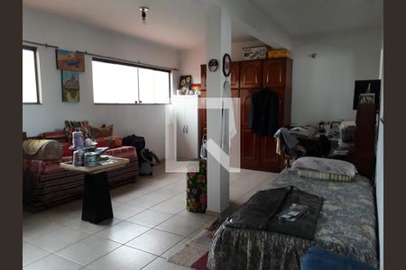 Casa à venda com 5 quartos, 175m² em Bangú, Santo André