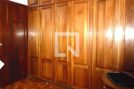 Casa à venda com 3 quartos, 360m² em Vila Assunção, Santo André