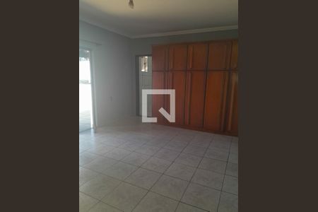 Casa à venda com 3 quartos, 126m² em Jardim Ipanema, Santo André