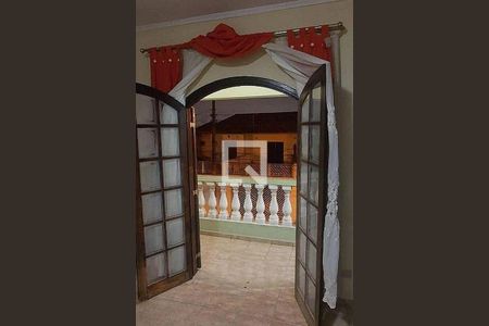 Casa à venda com 3 quartos, 124m² em Parque Capuava, Santo André