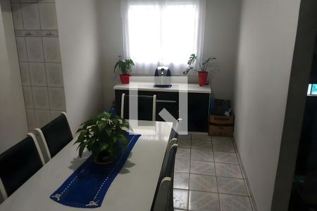 Casa à venda com 3 quartos, 144m² em Condomínio Maracanã, Santo André