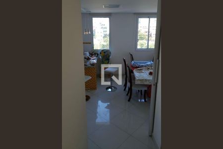 Casa à venda com 3 quartos, 251m² em Campestre, Santo André