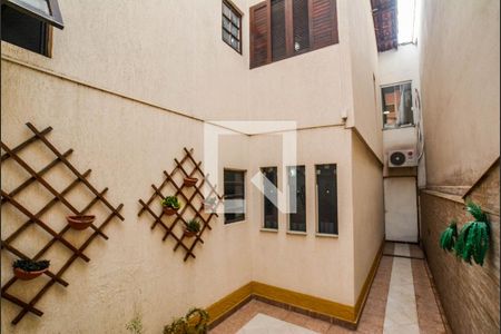 Quintal de casa à venda com 3 quartos, 150m² em Vila Curuçá, Santo André